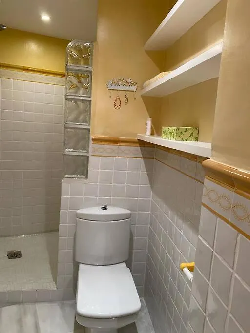 Downtown Cozy Apartment For Four Seville Spain